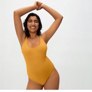 Everlane ReNew One Piece Swimsuit Woman XL Marigold Square Neck Stretch Resort